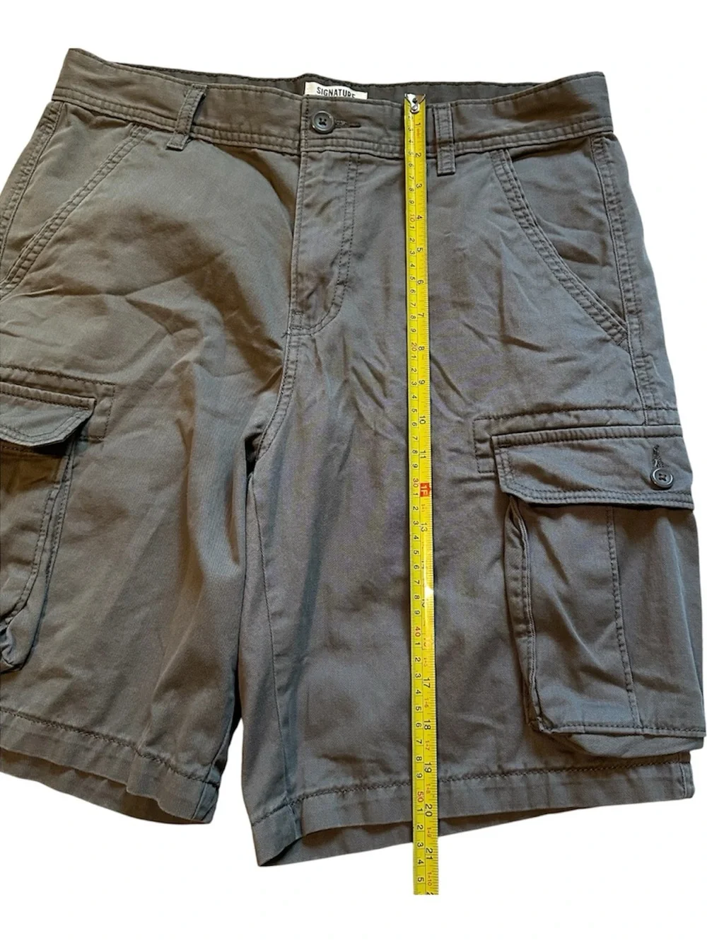 Signature by Levi Strauss Cargo Shorts Gray Men’s W33 Cotton Utility Casual